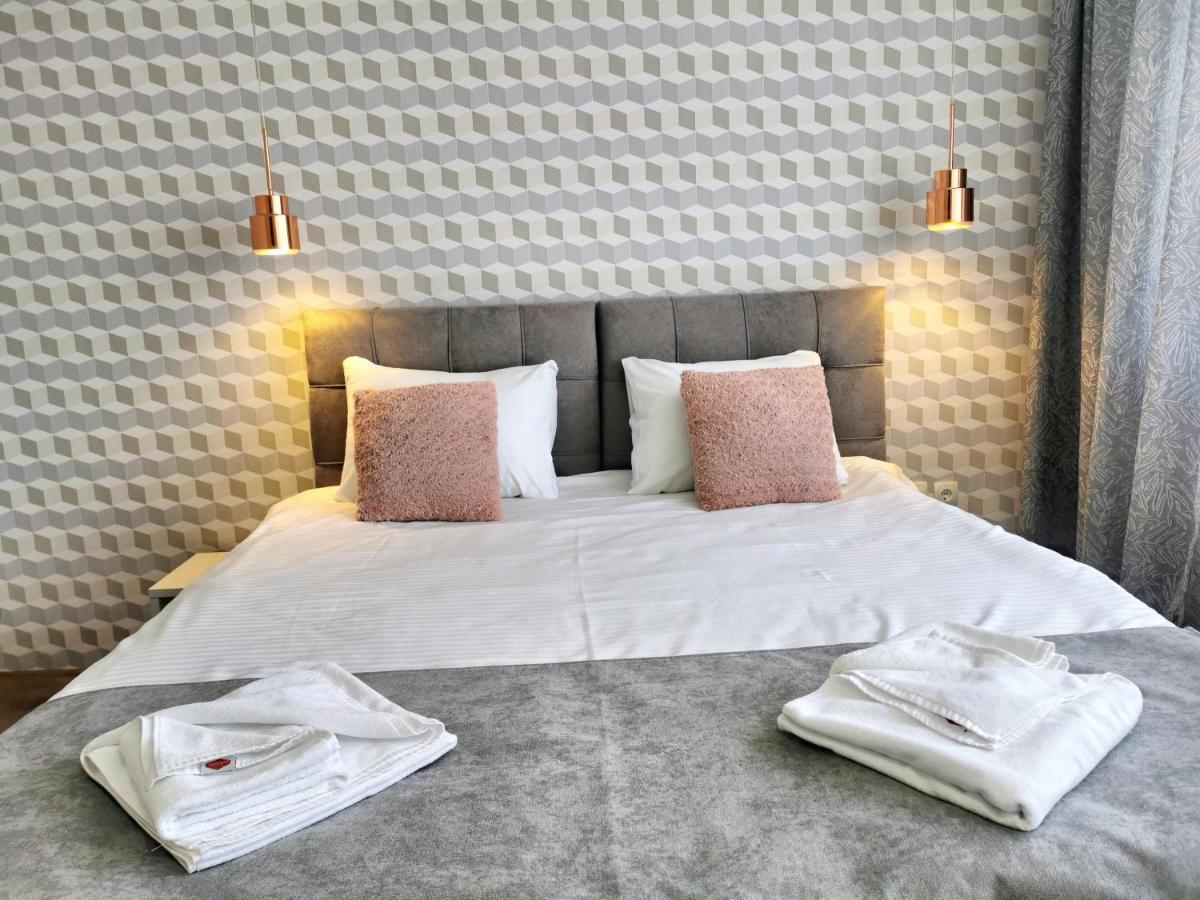 Guest Rooms Denicija سكوبجي المظهر الخارجي الصورة