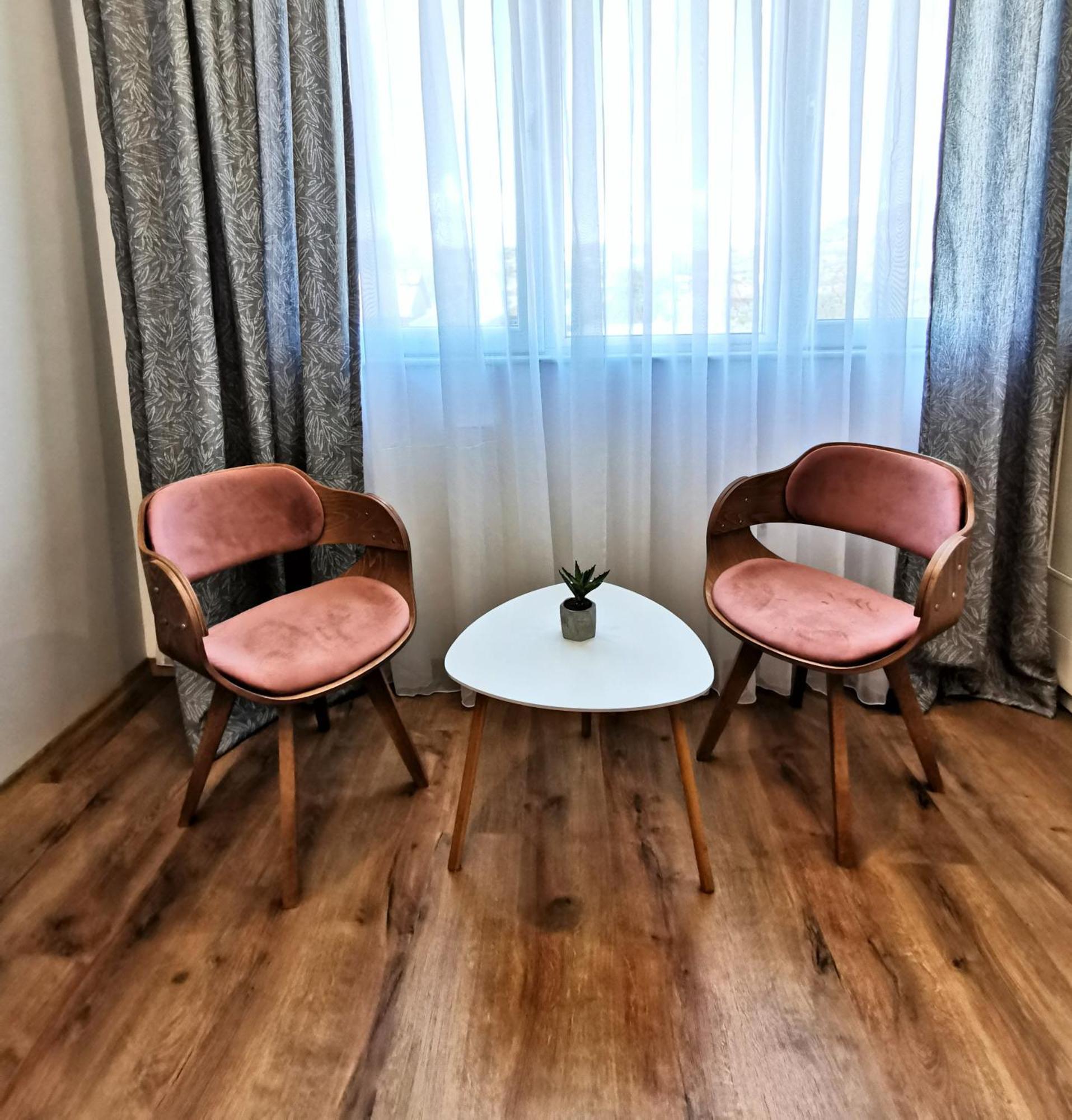 Guest Rooms Denicija سكوبجي المظهر الخارجي الصورة